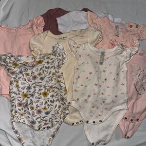 7-pack organic cotton baby girls' onesies bundle 0-3 months